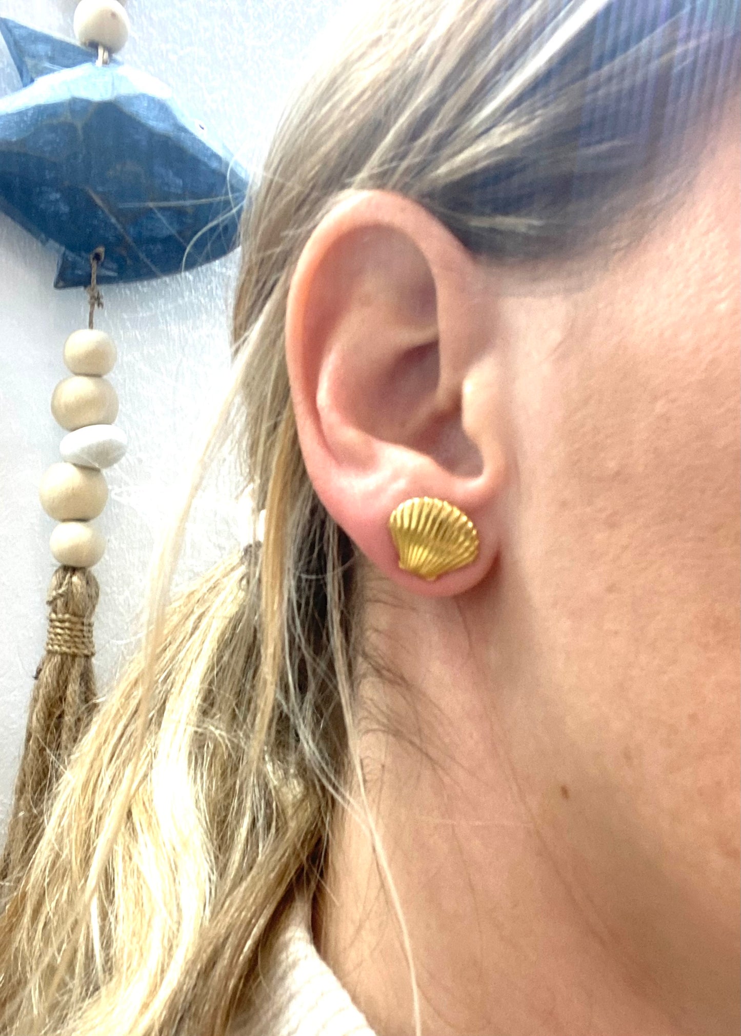 Pendientes de Conchas pegados
