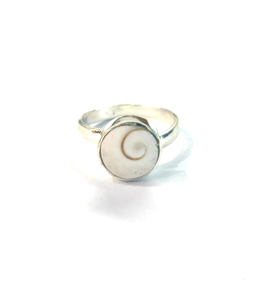 Anillo orejita de mar