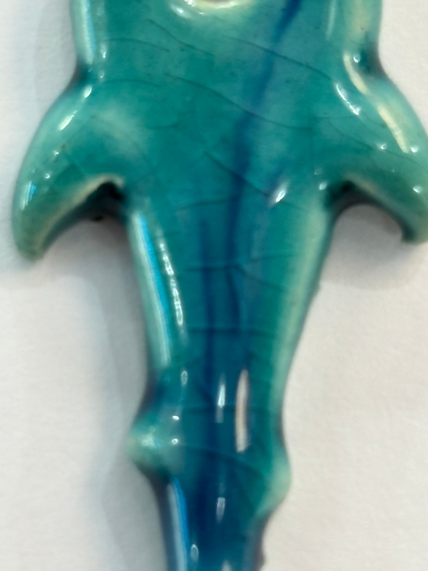 Collar tiburón ballena cerámica