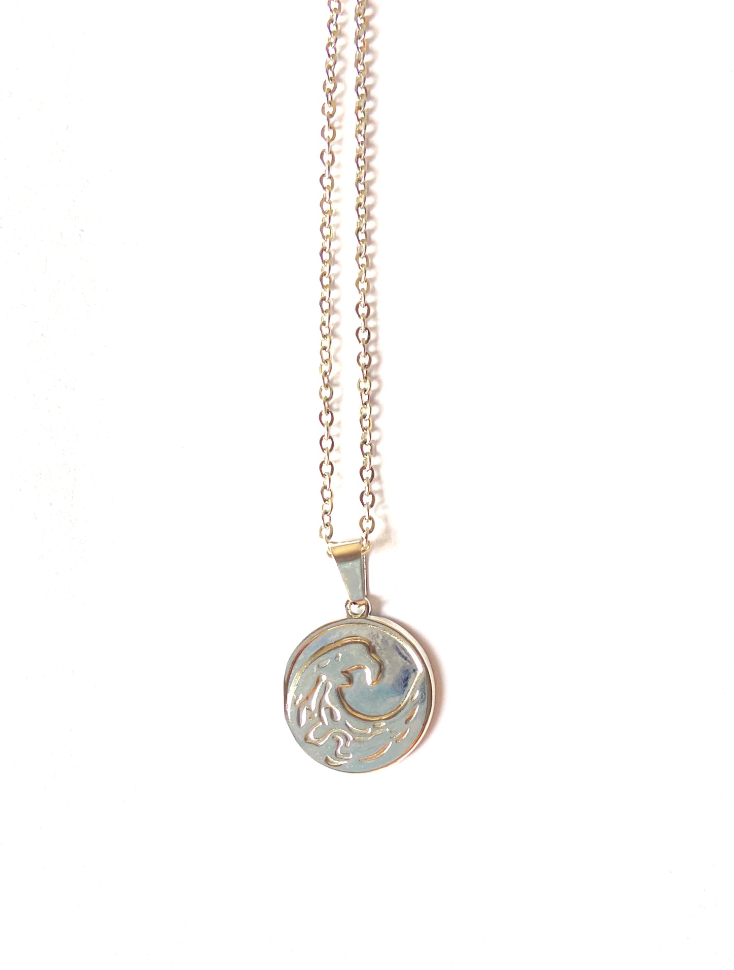 Collar ola tsunami