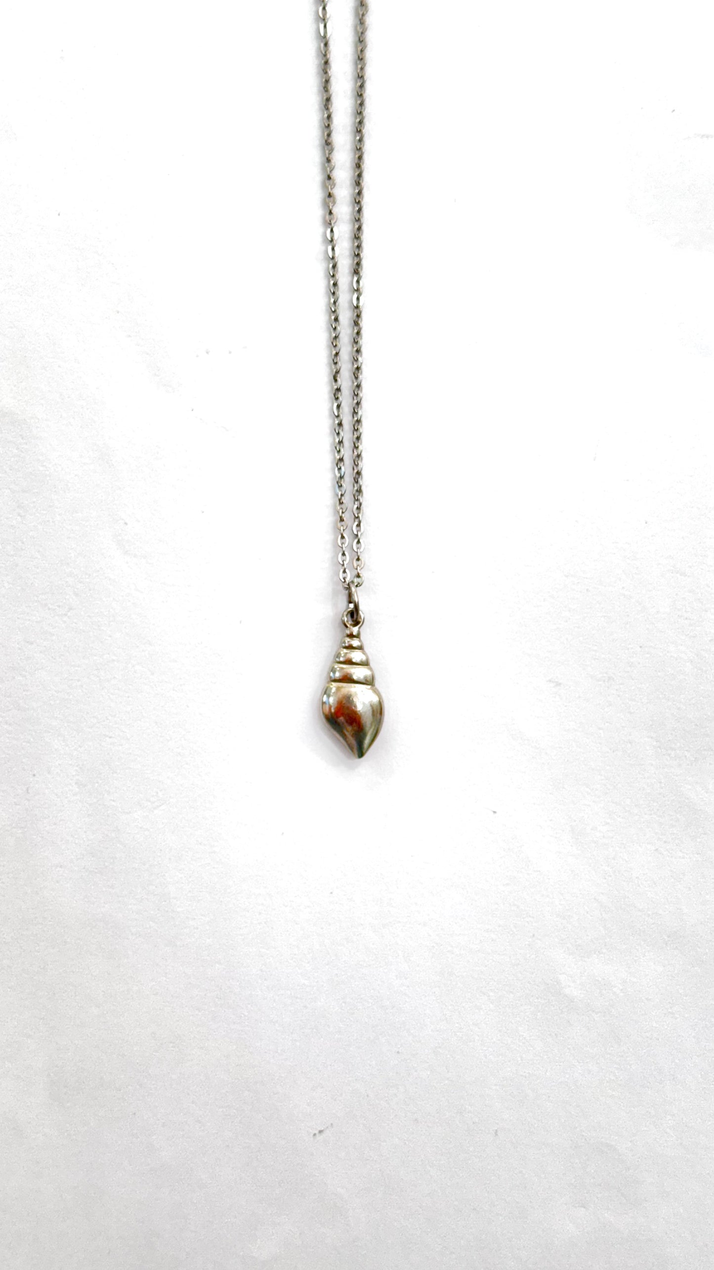 Collar Caracola Acero Plana