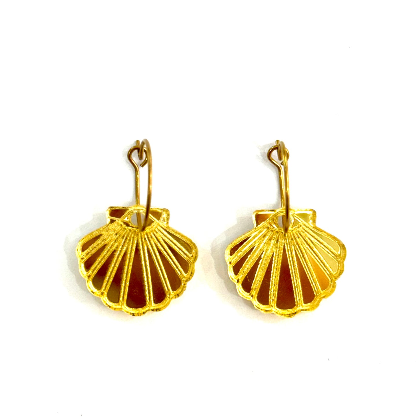 Pendientes concha mini meta