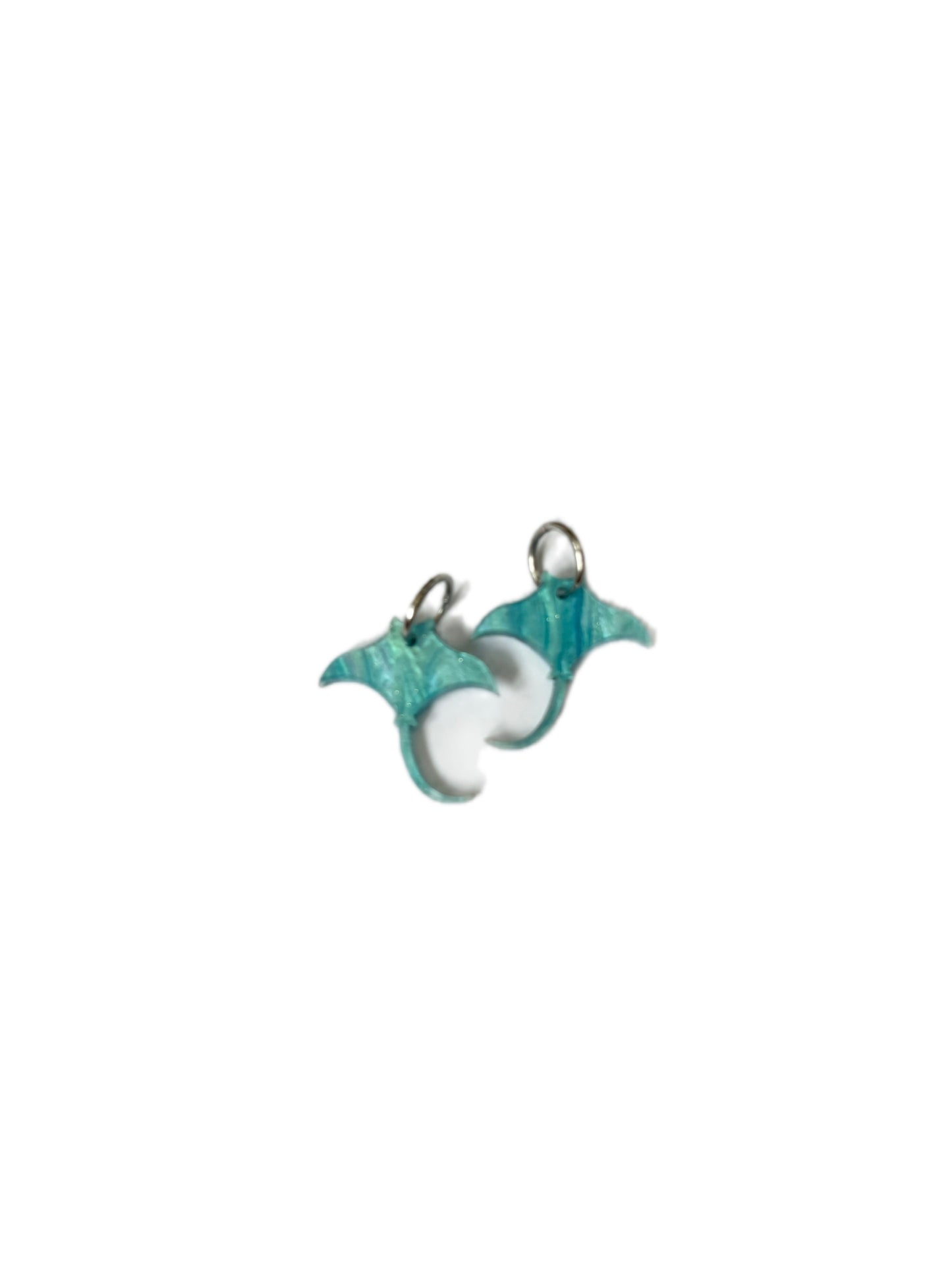 Pendientes manta rayas meta