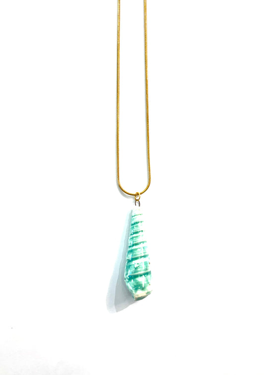 Collar concha espiral cerámica